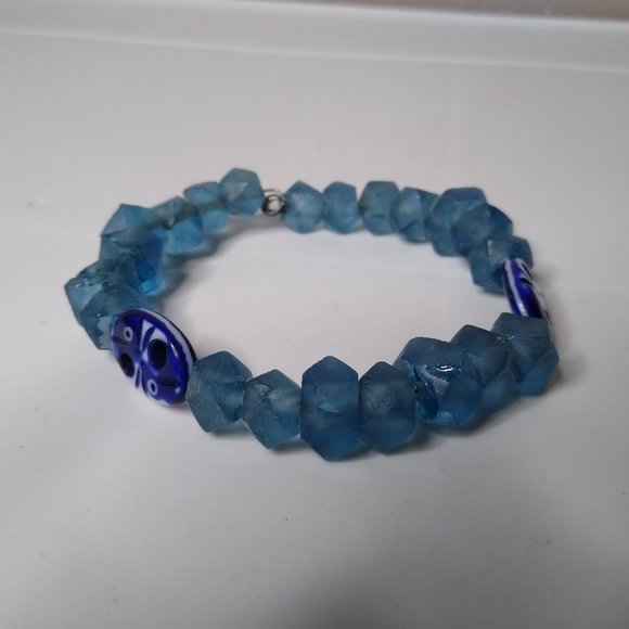 Vintage Glass And Ceramic Blue Bead Bracelet - Picture 2 of 13